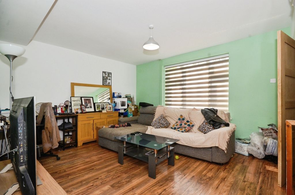 Property photo 2 of 13 Image 1
