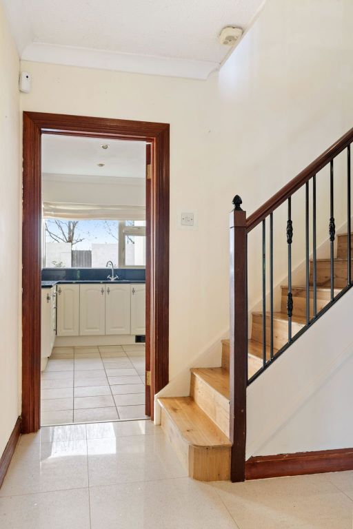 Property photo 3 of 27 Picture No. 04