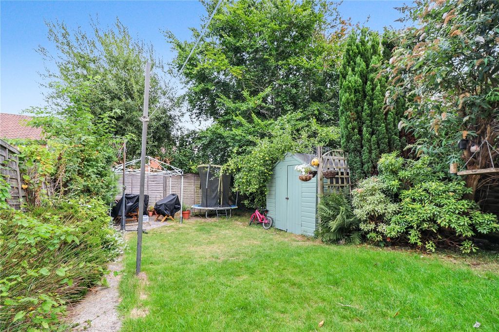 Property photo 3 of 7 Garden