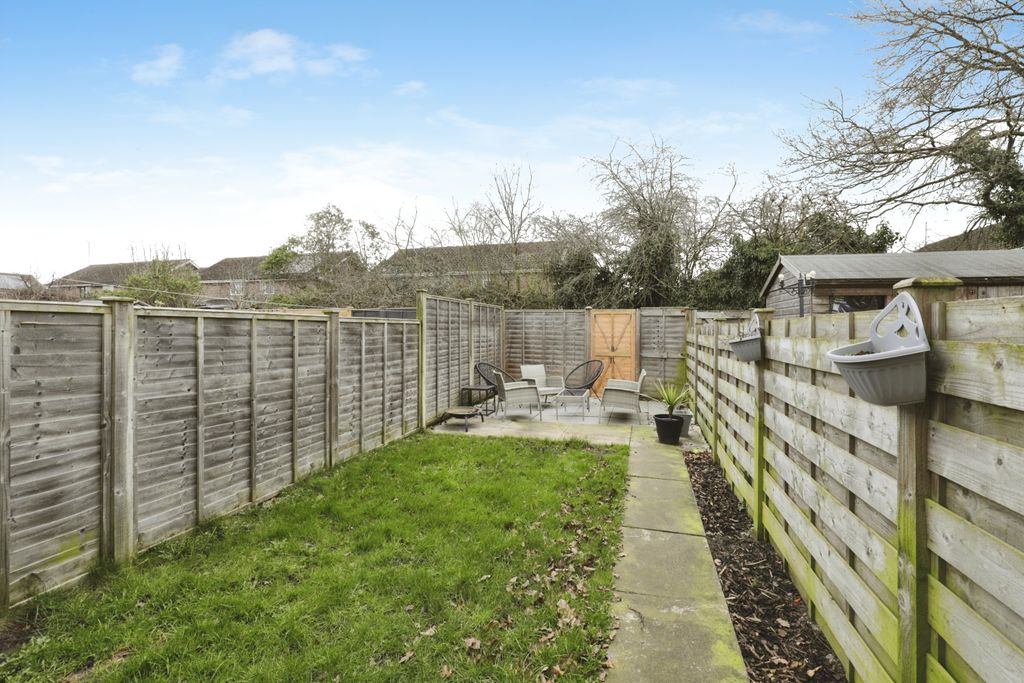 Property photo 2 of 15