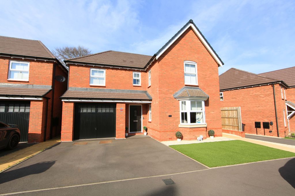 Property photo 3 of 25 Photo 5