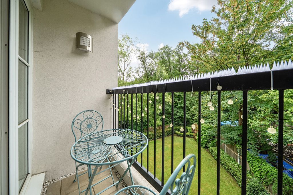Property photo 2 of 17 1477500-7-6A2962E...