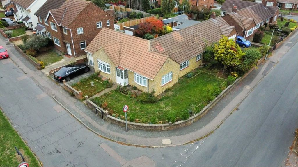 Property photo 2 of 7