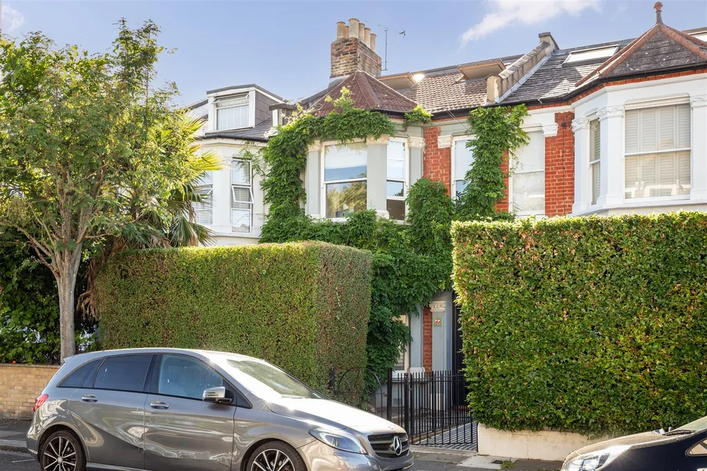 House in London, Shepherd's Bush - View 3