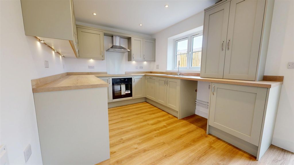 Property photo 2 of 13 02272026_110826.Jpg