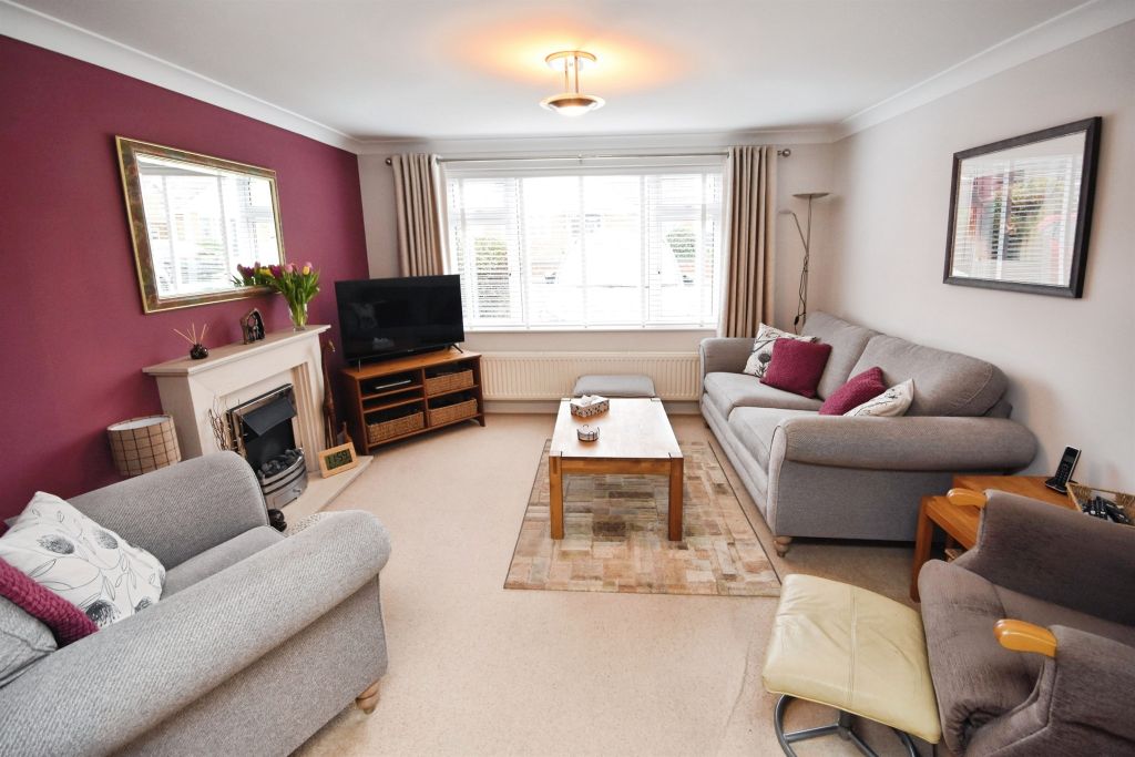 Property photo 2 of 24