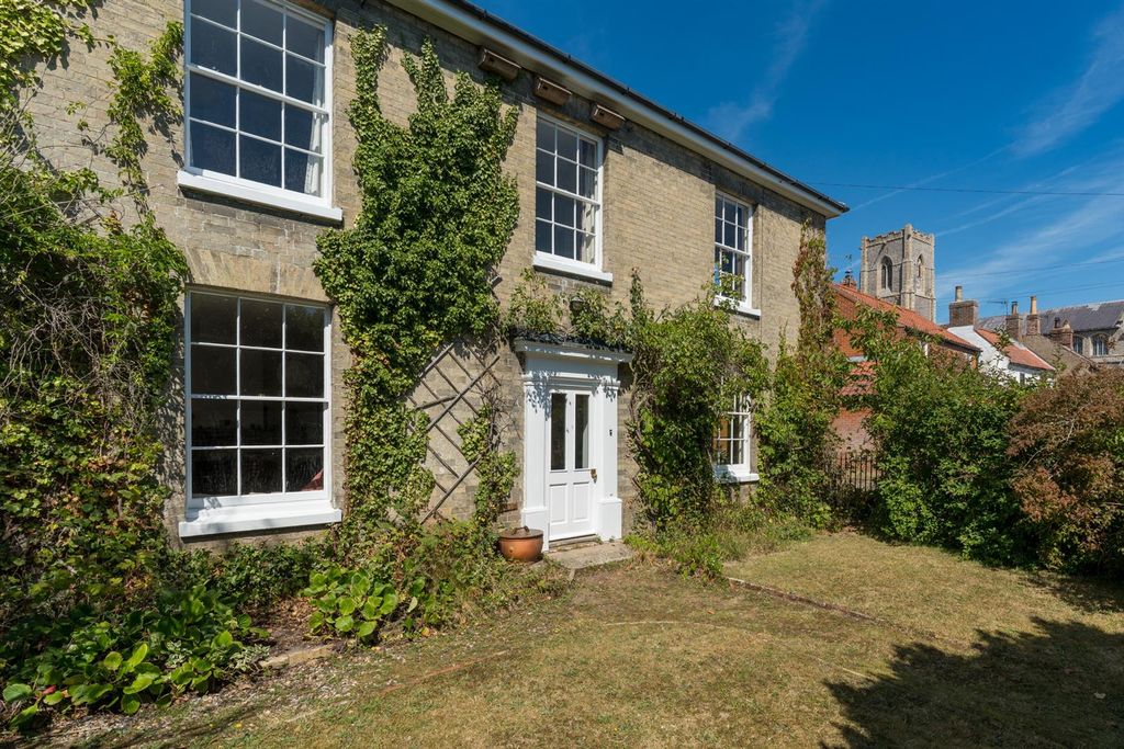 Property photo 1 of 20
