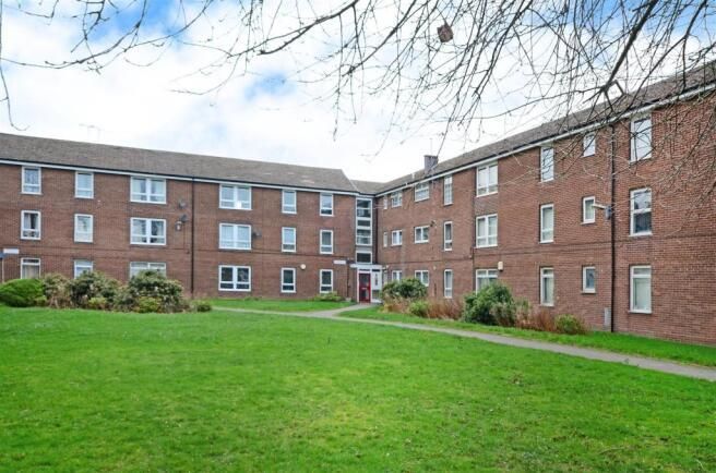 Property photo 1 of 12 41162_28483028_Img_01_0000_Max_656x437.Jpg