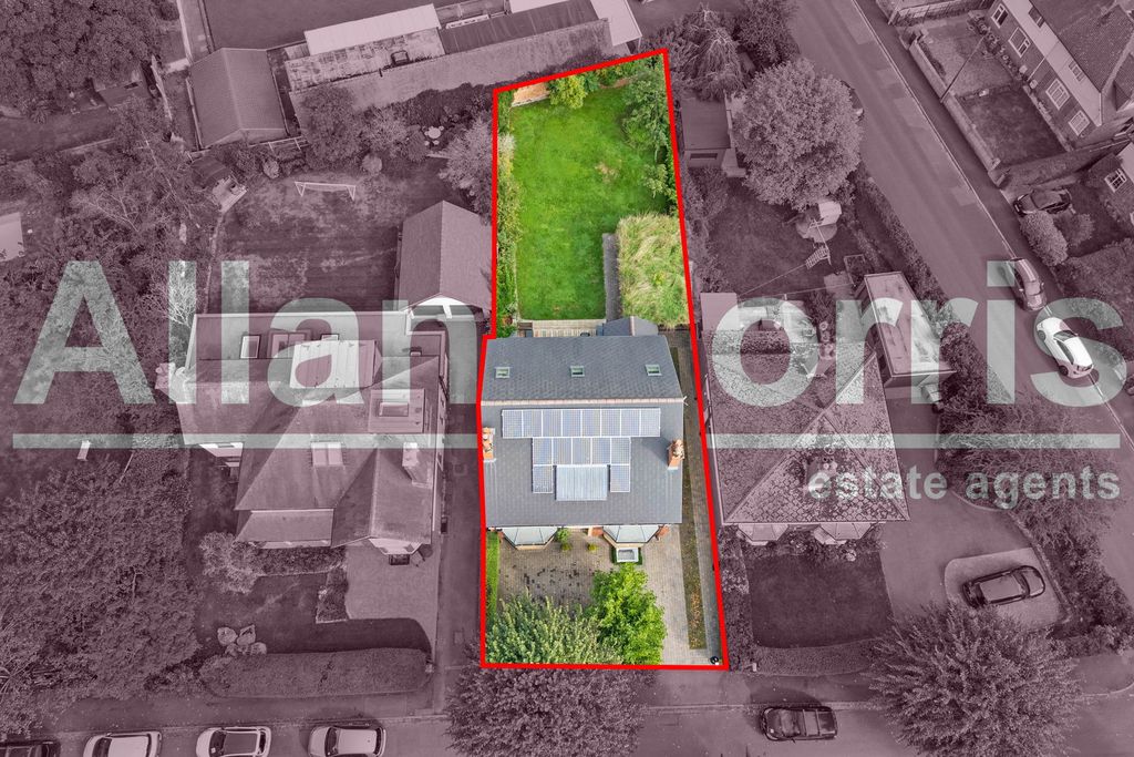 Property photo 3 of 33