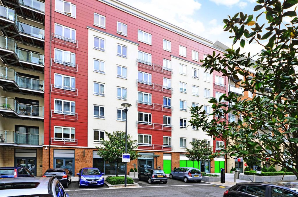 Property photo 1 of 8