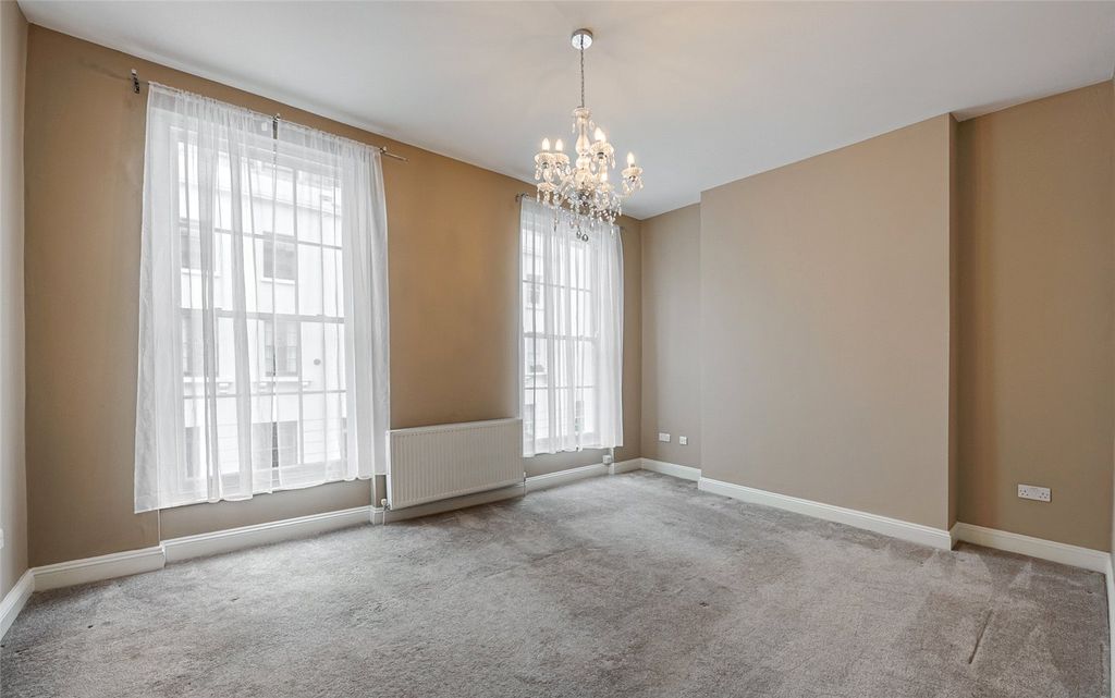 Property photo 1 of 10 Picture No. 10