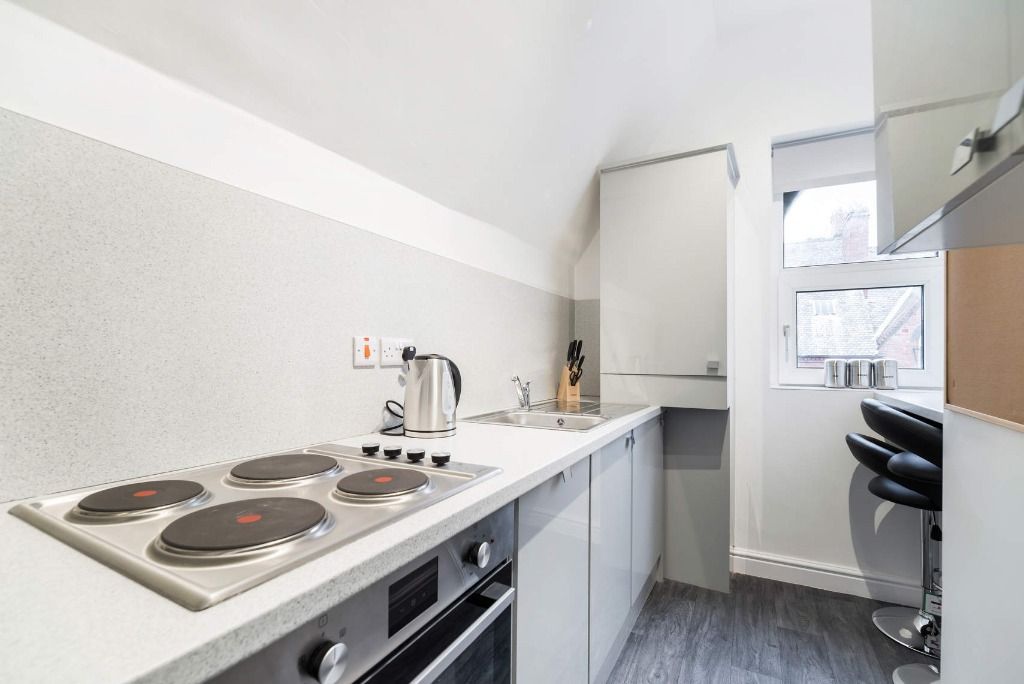 Property photo 3 of 10 2_05.Jpg