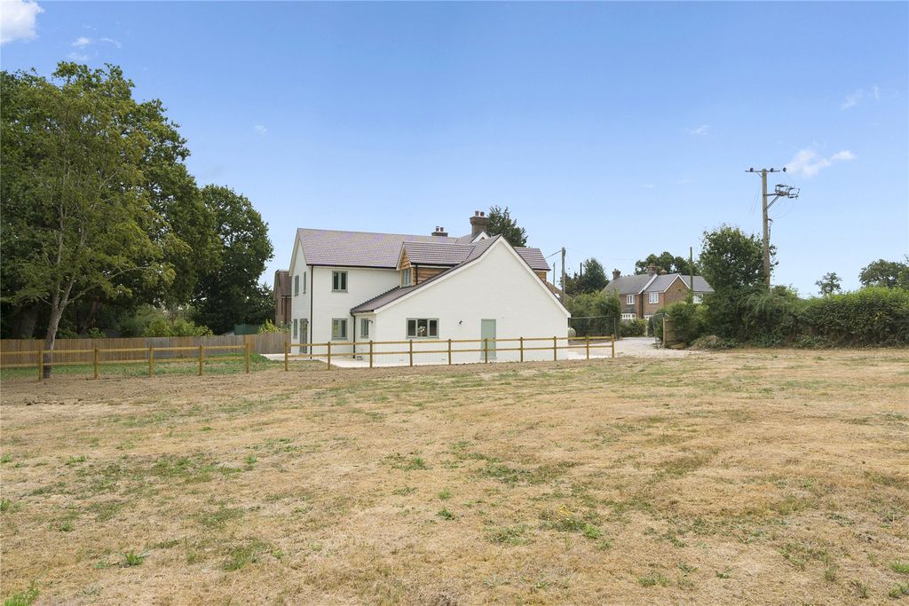 Property photo 1 of 45 Picture No. 46