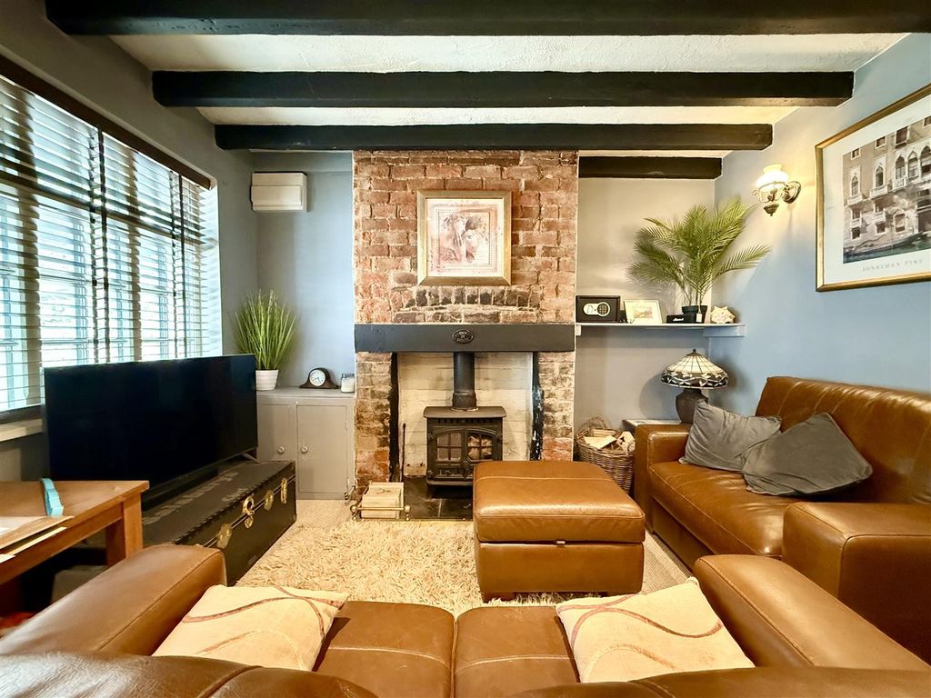 Property photo 2 of 16 2