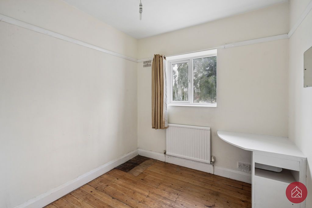 Property photo 3 of 14 Photo 2