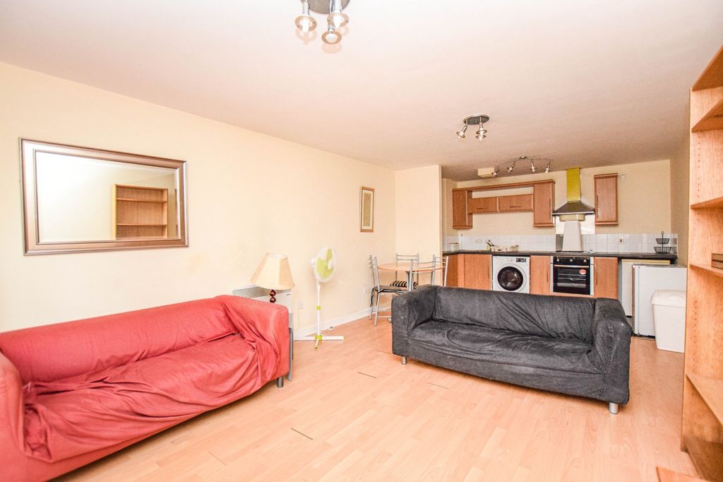 Property photo 3 of 14 Picture No. 43