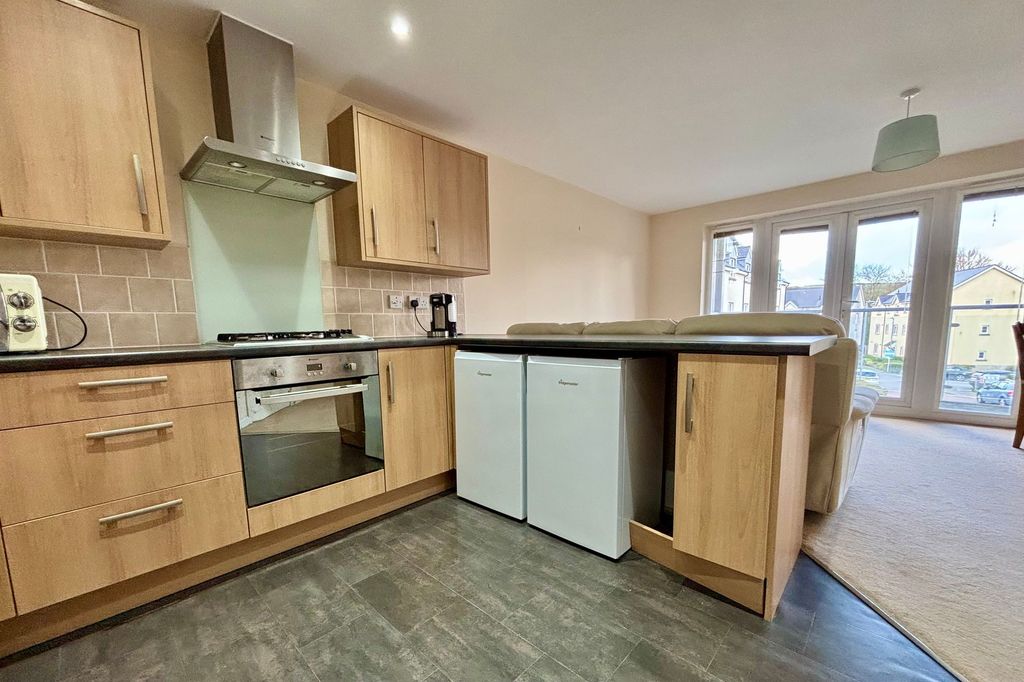 Additional image 5 of 2 bed flat for saleTrelowen Drive, Penryn TR10