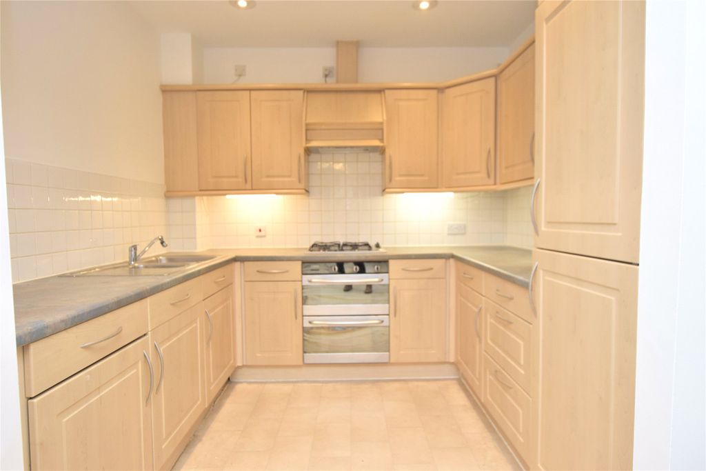 Property photo 2 of 9 Picture No. 06