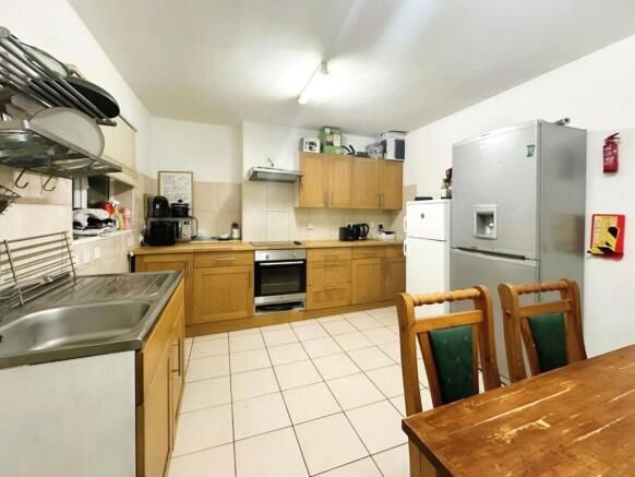 Property photo 1 of 9 Image