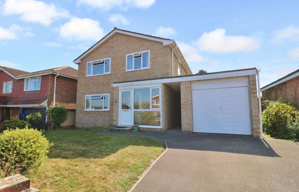 Property photo 1 of 19
