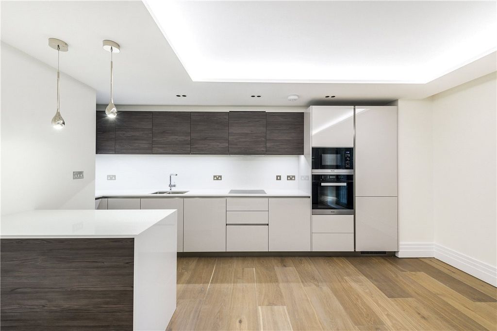 Property photo 1 of 6 Picture No. 17