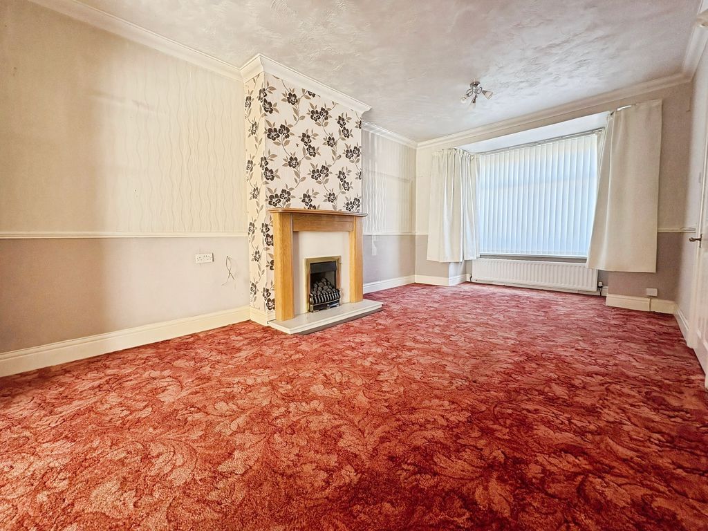 Property photo 2 of 14 Photo 13