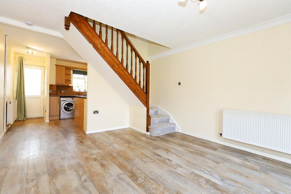 Property photo 2 of 15 Image