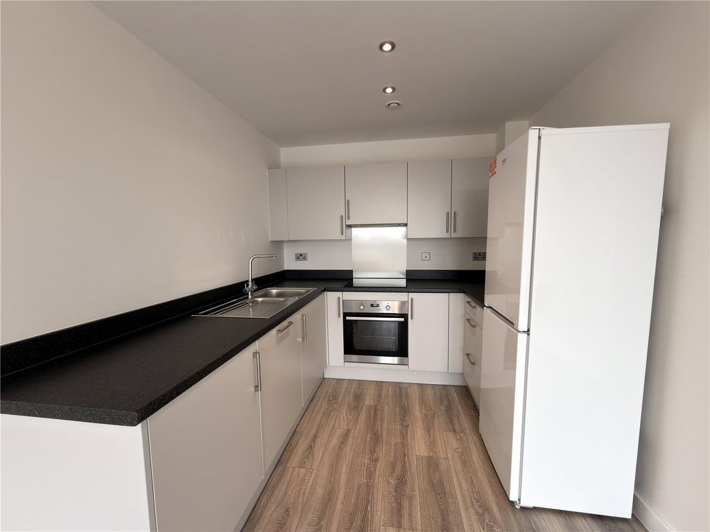Property photo 3 of 12 Picture No. 05