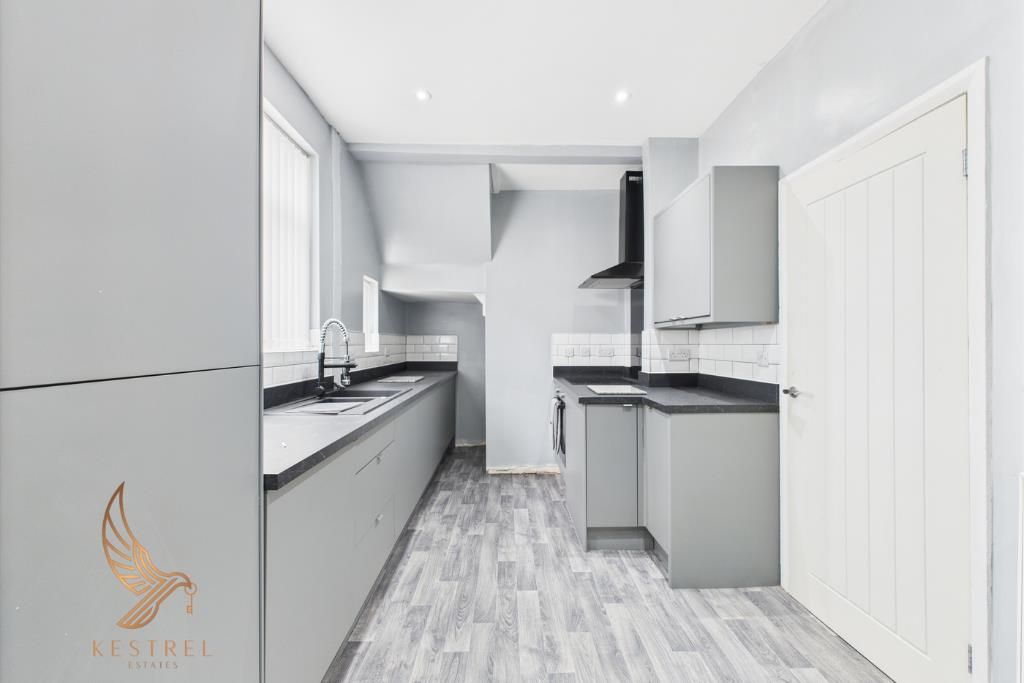 Property photo 2 of 37 8.Png