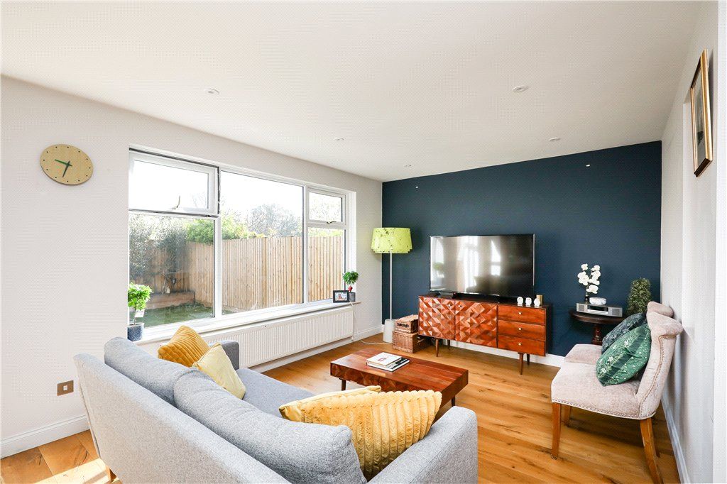 Property photo 2 of 18 Picture No. 03