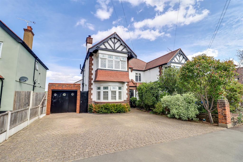 Property photo 1 of 20