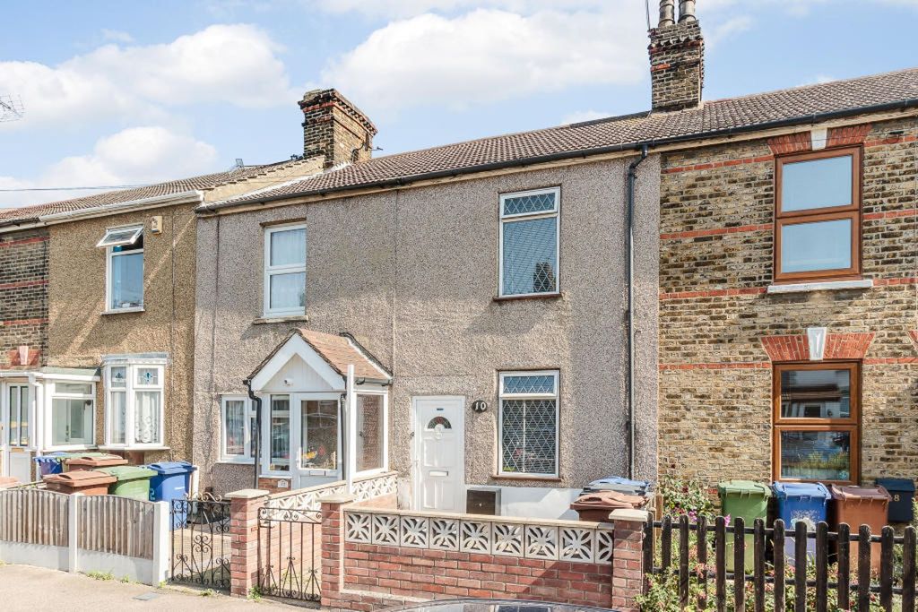 Property photo 1 of 11