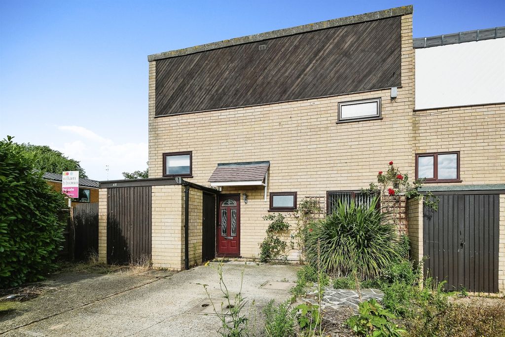 Property photo 1 of 11
