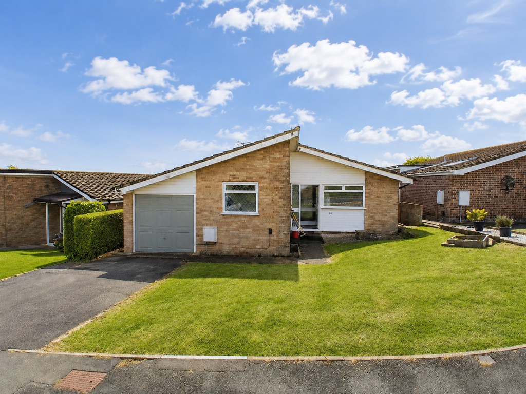 Property photo 1 of 17