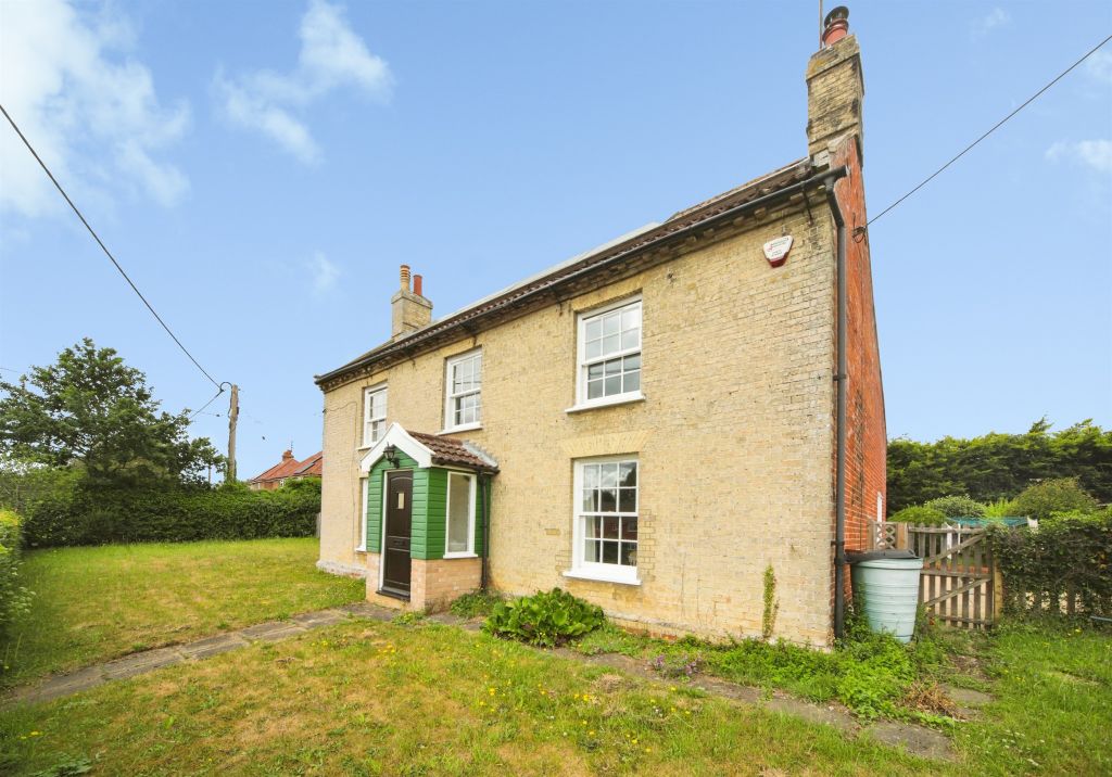 Property photo 2 of 20