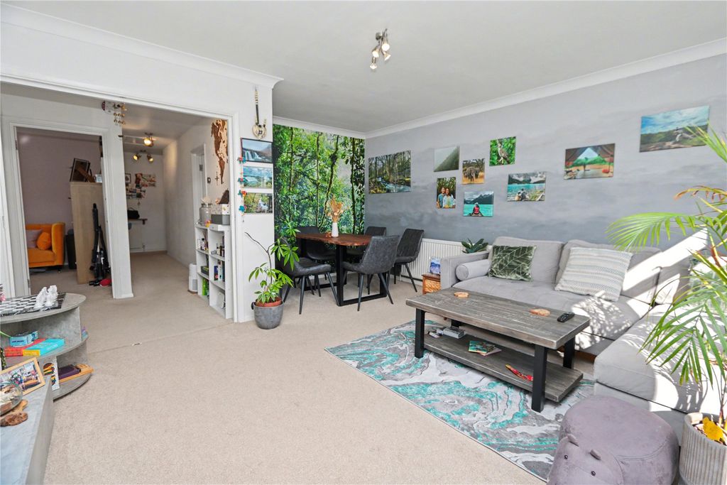 Property photo 2 of 13 Picture No. 34