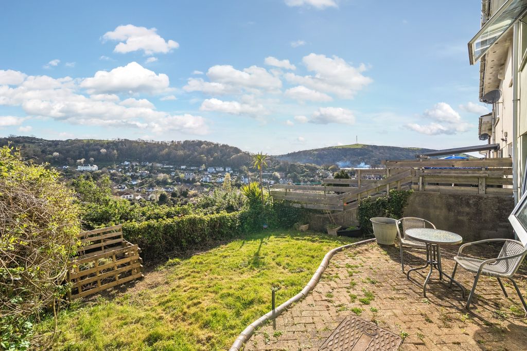Property photo 2 of 20 1438661-1-69d67A5253948