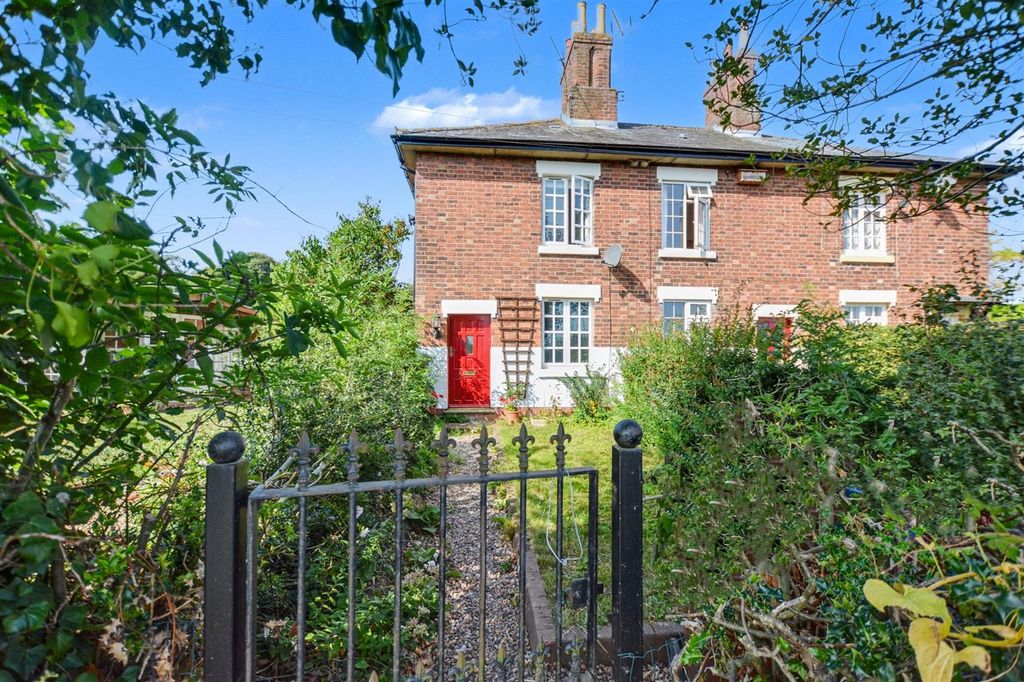 Property photo 1 of 25