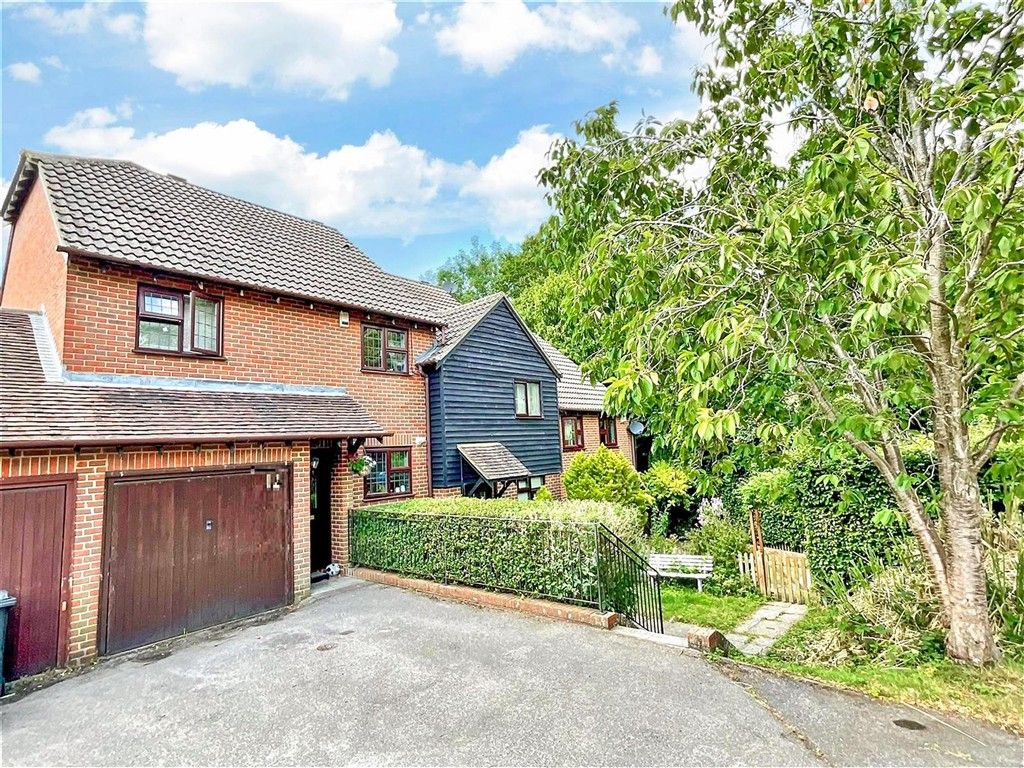 Property photo 2 of 17 Front