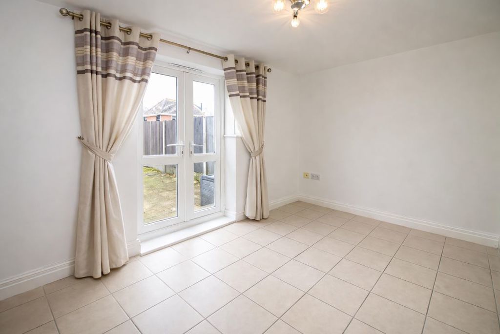 Additional image 3 of 3 bed town house for saleChestnut Gardens, Thornton-Cleveleys FY5