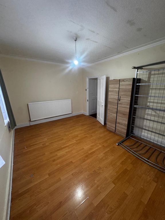 Property photo 2 of 14 Gallery