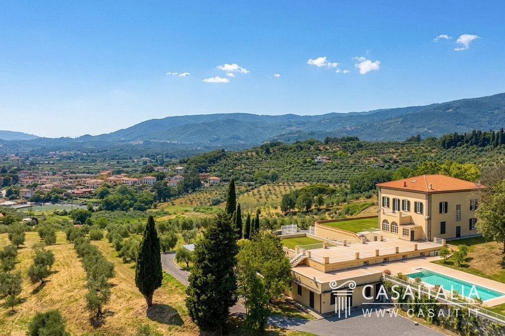 Property photo 1 of 30