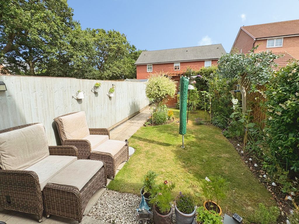 Property photo 2 of 15 11Bdfcd9-Img_0951