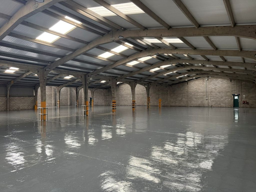 Property photo 3 of 7