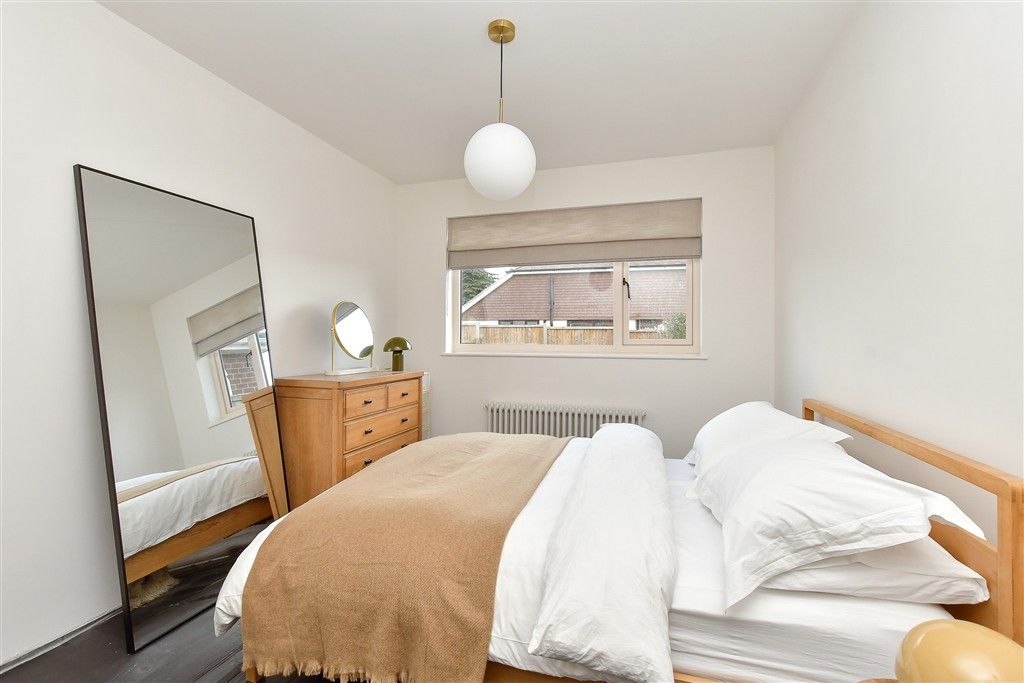 Property photo 3 of 19 Bedroom 2