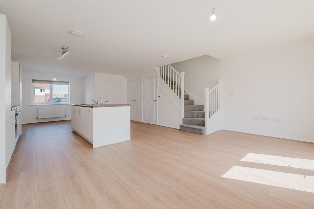 Property photo 2 of 19 P1944183.Jpg