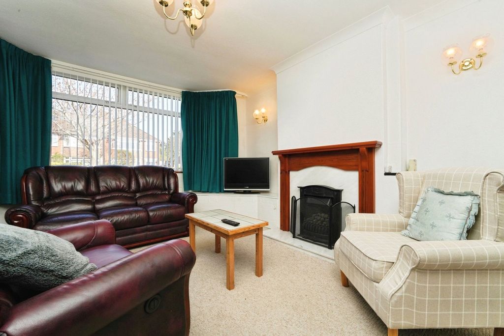 Property photo 2 of 15 Photo