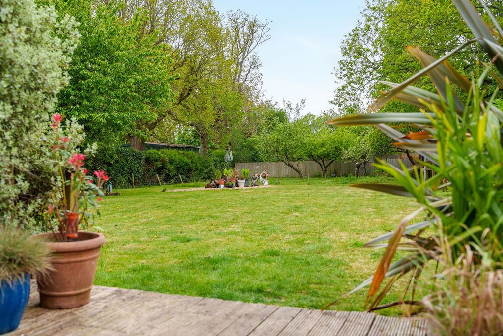 Property photo 3 of 30
