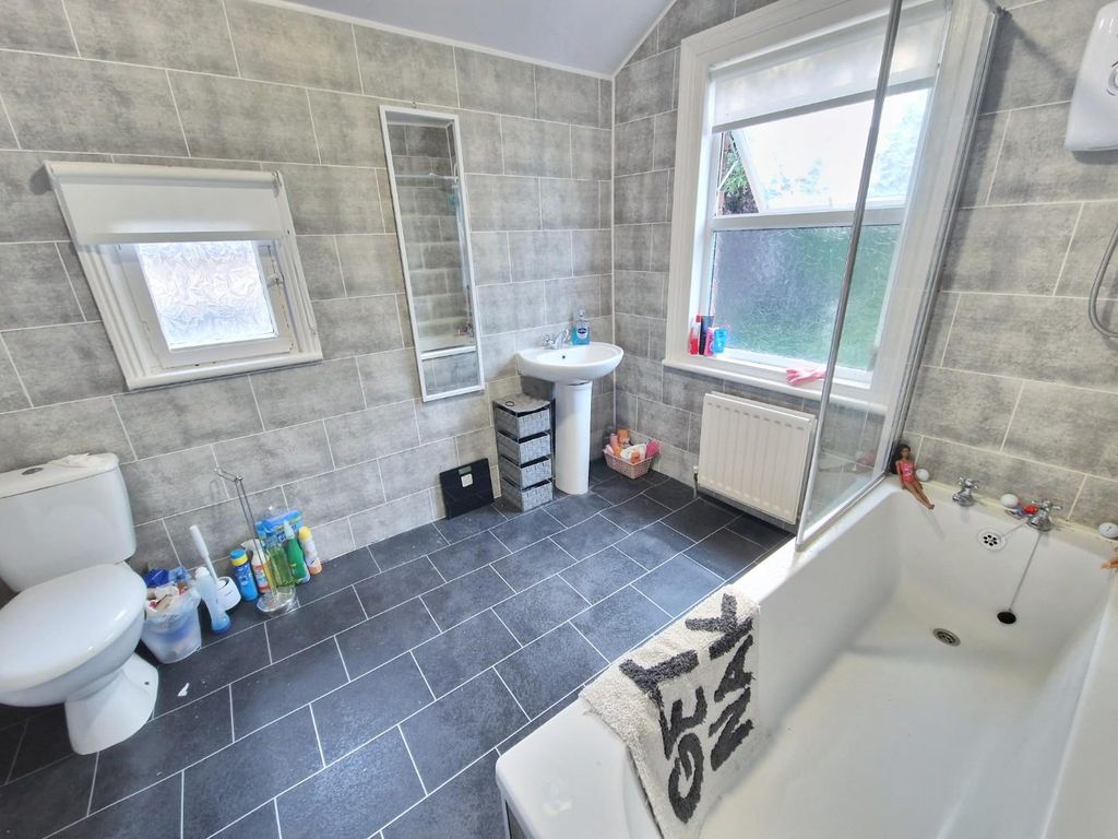 Property photo 3 of 20 20250602_181729.Jpg