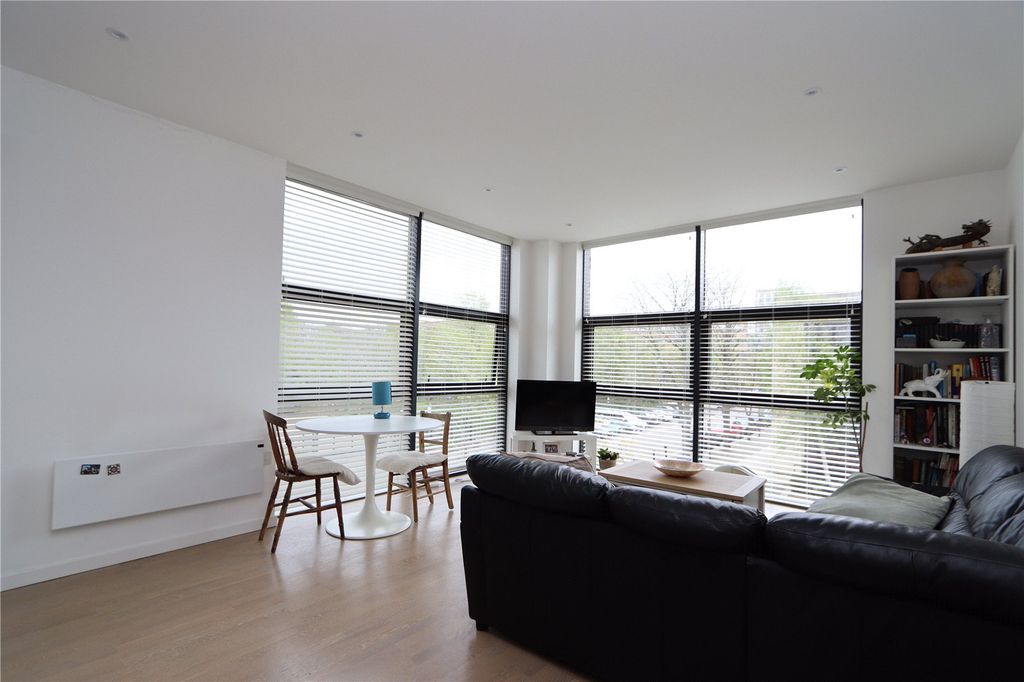 Property photo 2 of 11 Picture No. 05